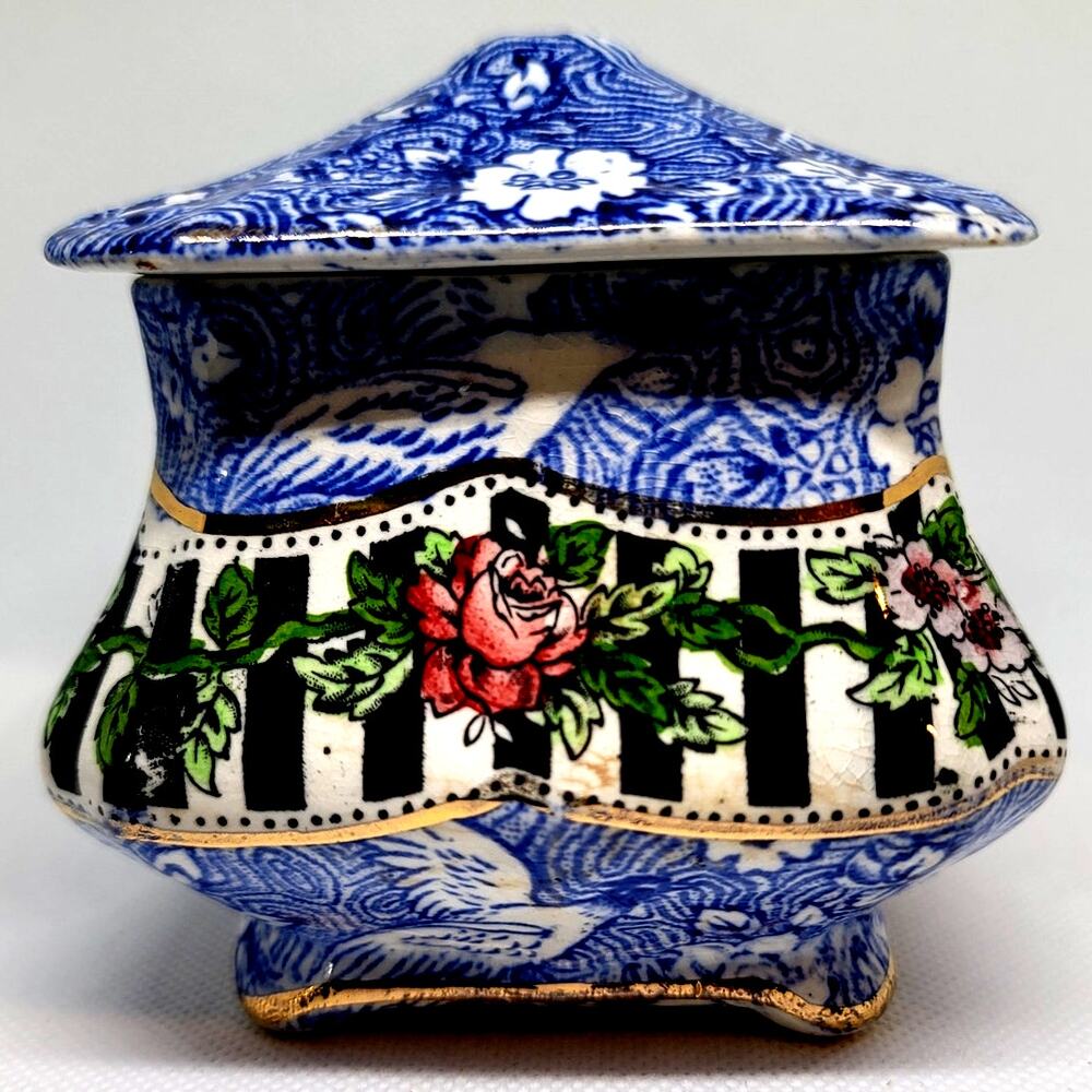 Vintage Rare Trinket Porcelain Lidded Box Blue and White Chintz Game Hen Unique